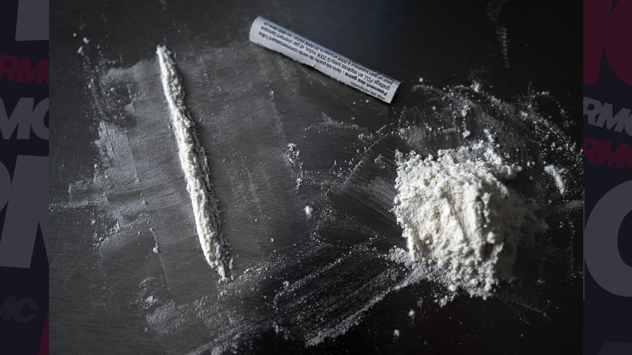 where can i buy cocaine in france